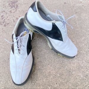 FJ DryJoys Tour Golf Shoes Sz9